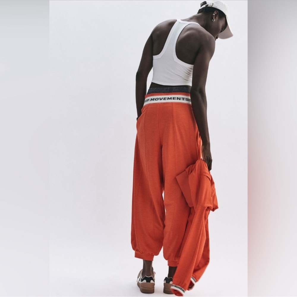 NWT Free People Jump Start Joggers - Picture 3 of 3